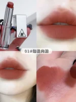 رژ جامد بدون سرب Miss Lara - Image 6